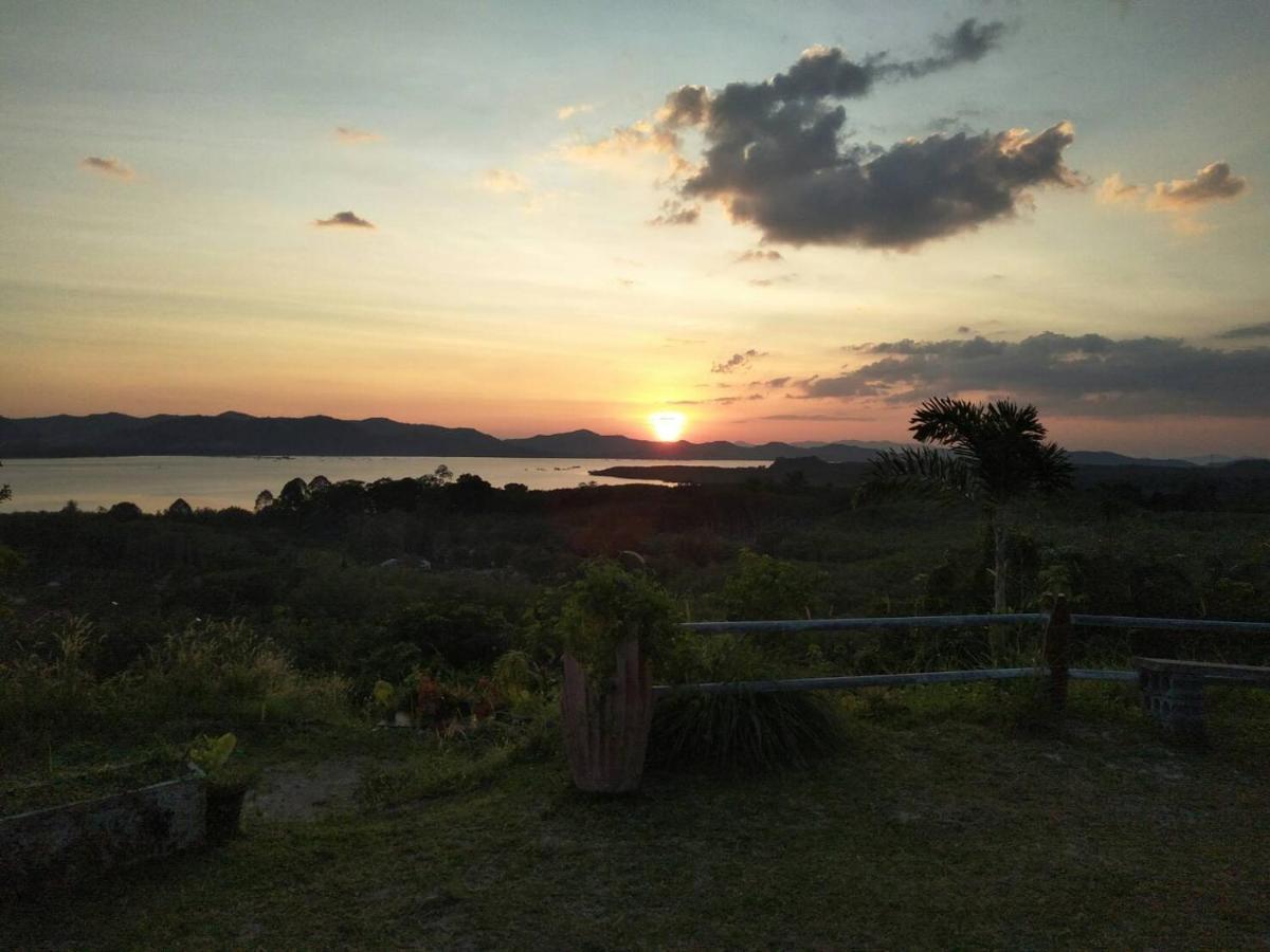 Koh Yaonoi Sunset Sea View Resort كو ياو نوي المظهر الخارجي الصورة